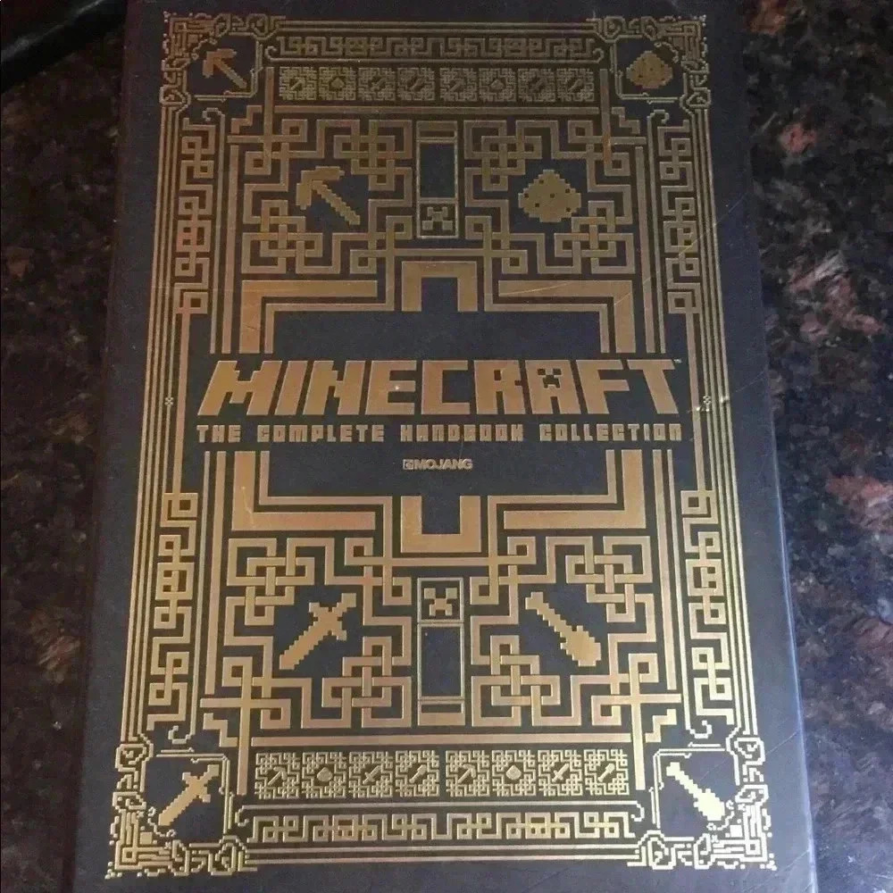 Minecraft:The Complete Handbook Collection Hardcov